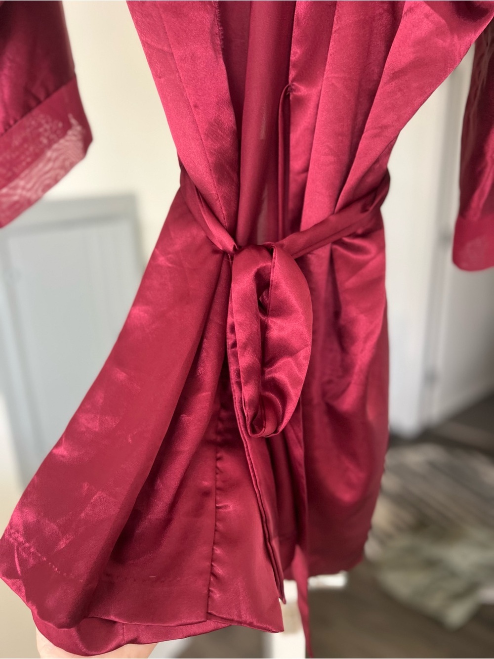 Delicates Satin Slip Robe Red Size X-Large - Picture 2 of 7